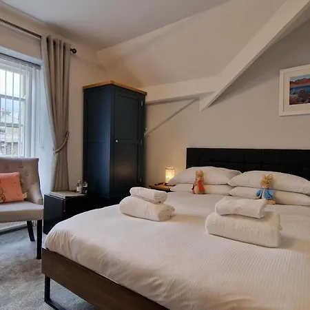 Bonny Brae House By Woodland Park 3*