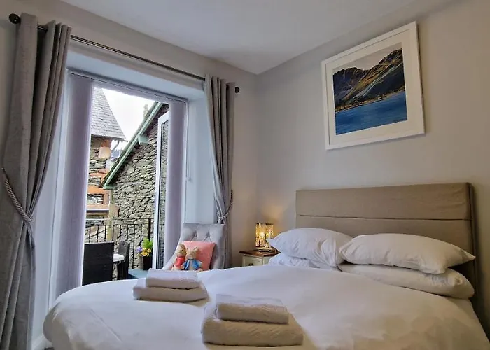 Bonny Brae House By Woodland Park 3*