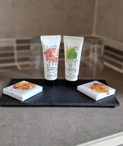 Bonny Brae House By Woodland Park 3*